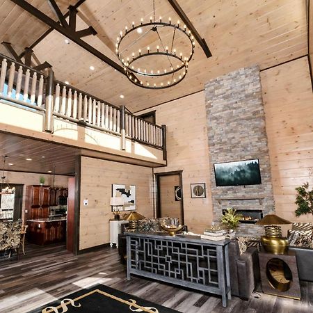Villa Swim And Gym Mansion Pigeon Forge Esterno foto