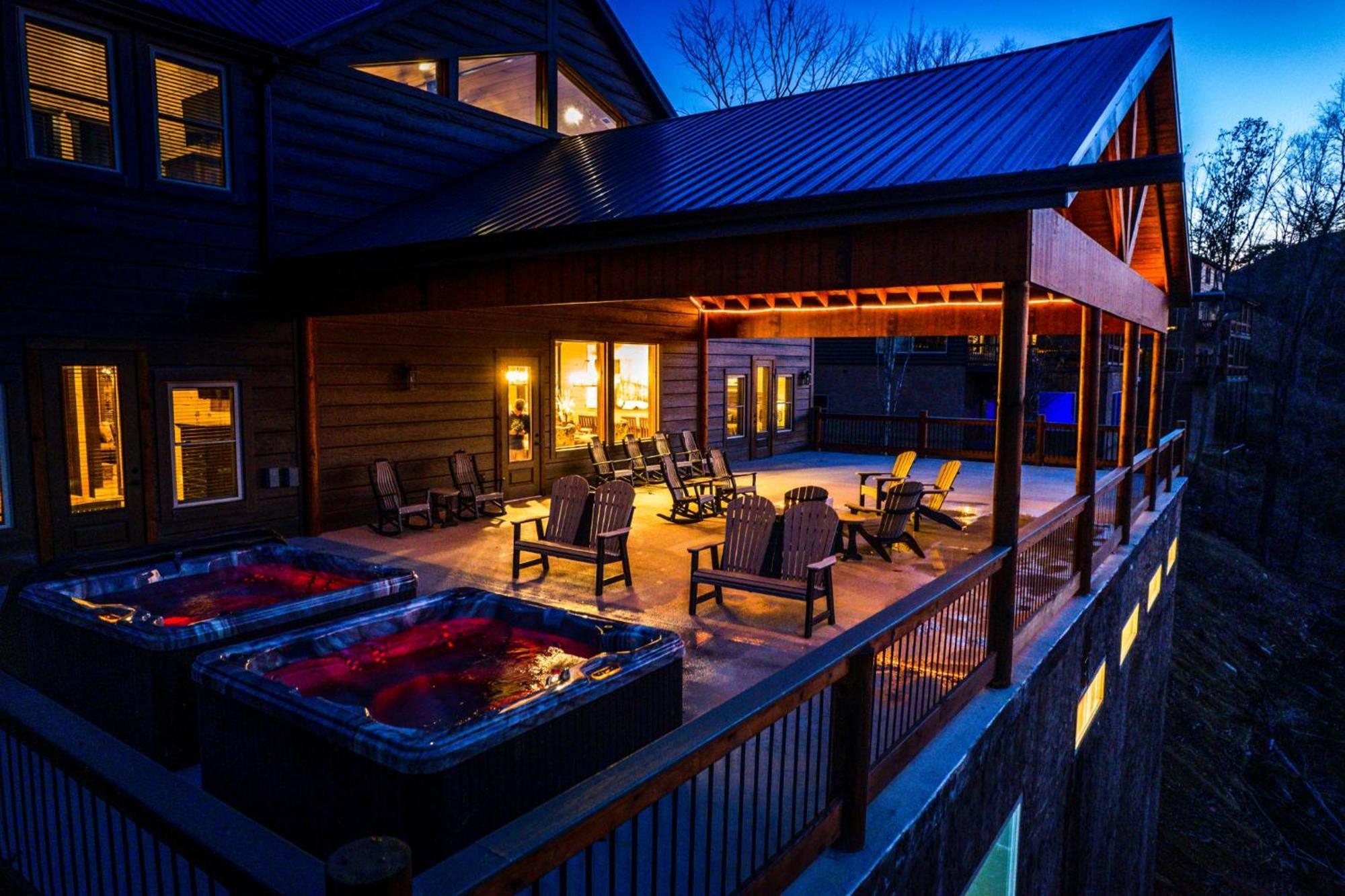 Villa Swim And Gym Mansion Pigeon Forge Esterno foto